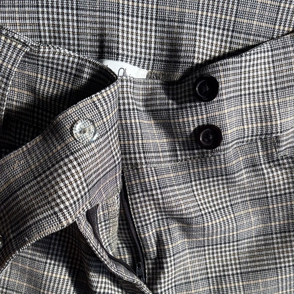 Gray Plaid Women's Pants - Picture 3 of 7